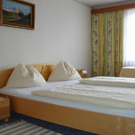 Strandhotel Prinz Otel Ossiach