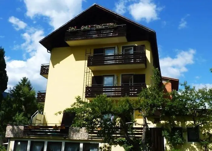 Strandhotel Prinz فندق 3*